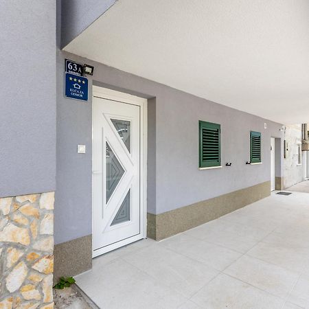Holiday House Mala Sinj Exterior photo